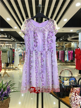 杭州服裝尾貨批發(fā)市場貨源