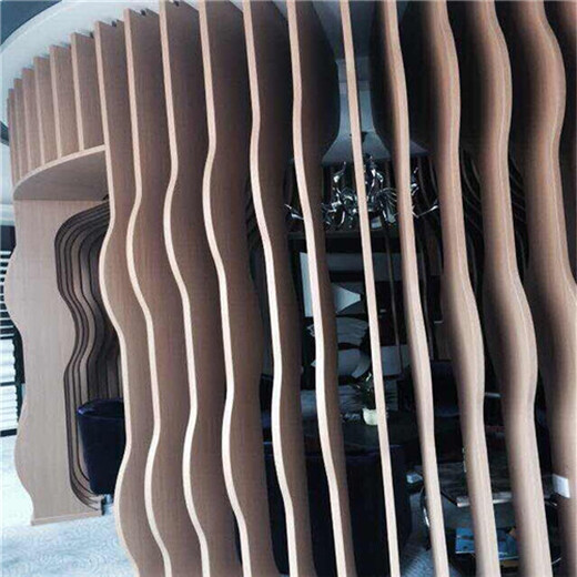 南京雕花木纹铝单板-铝格栅,弧形铝单板多少钱一平