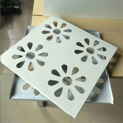 冲孔铝单板加工中心3.0mm铝单板装饰雕刻铝单板装潢