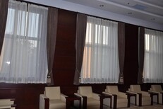 和平定做办公窗帘遮光窗帘卷帘学校酒店窗帘安装图片2