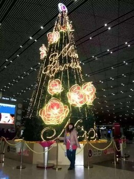 云浮圣诞树，圣诞树租赁，灯光圣诞树出租，大型圣诞树出租出售