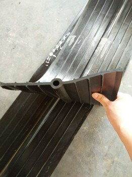 污水池用中埋可注漿式橡膠止水帶