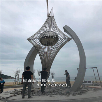 汕尾海灘景觀藝術(shù)不銹鋼雕塑-中南海標(biāo)志性大型雕塑矗立安裝案例
