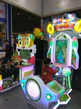 空中霸王投币游戏机室内儿童射击打飞机空袭战机广州大型游戏机厂家