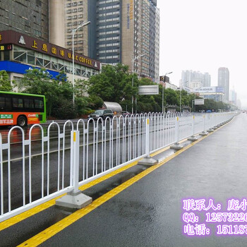 广西京式护栏，公路围栏，人行道护栏，道路护栏厂家