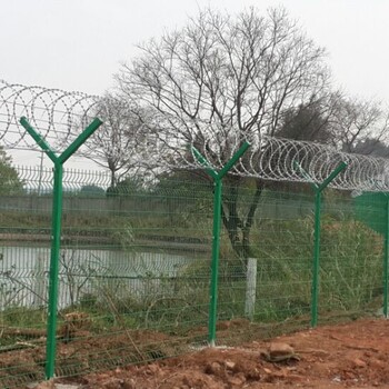 广东肇庆,京式护栏报价,钢格板厂家,桃型柱护栏围栏