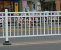 廣東惠州交通安全欄桿道路鐵質護欄高強度出口品質公路防撞圍欄
