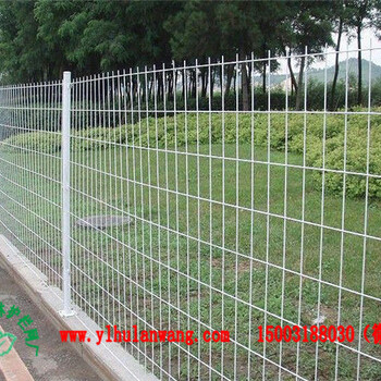 贵州1.8米高养殖场绿色圈地围栏网/圈地铁丝网
