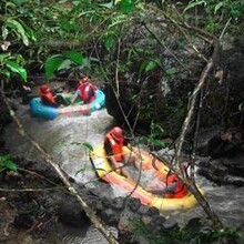 入住巴伐利亚庄园/福朋喜来登酒店、浸泡国药温泉、船游万绿湖、观镜花缘2天