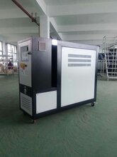 水冷压缩机冷却塔水温高图片