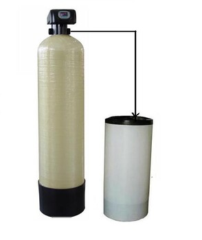 鄭州中央空調(diào)軟水器樹脂軟化水設(shè)備