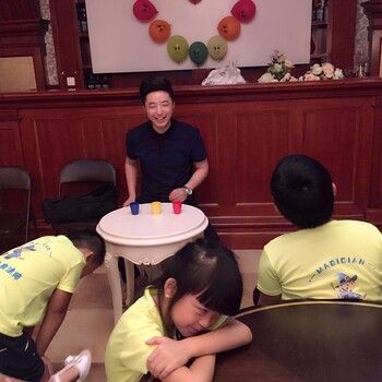 河南郑州学习魔术魔术道具哪家好
