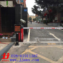 内江车辆识别系统小区车辆道闸图片