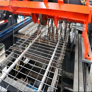 工厂生产留门掏孔狗笼网片排焊机铁丝网焊机钢丝不锈钢丝焊网机器图片6