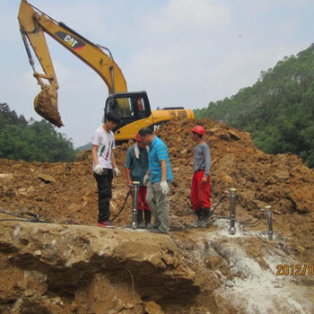 吉林地基改建破石头破石机工作原理