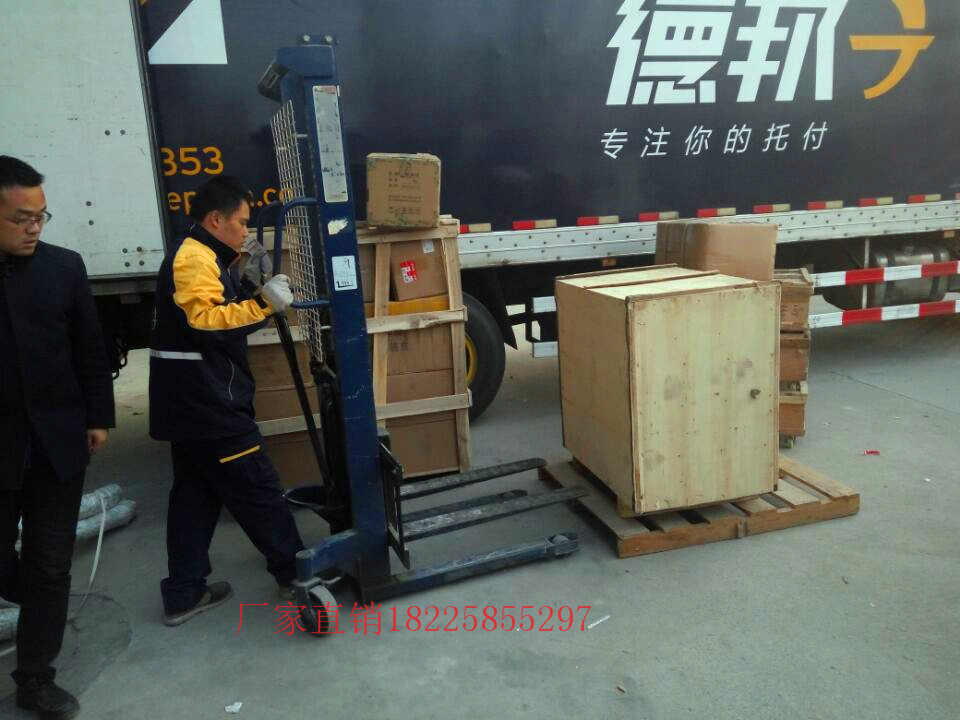 煙臺(tái)電動(dòng)劈裂機(jī)油箱容積多少