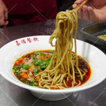 凉拌饸饹面加盟学习饸饹面臊子面菠菜面做法