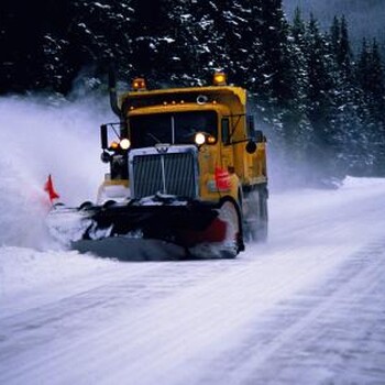 长春道路扫雪车进口报关需要哪些材料