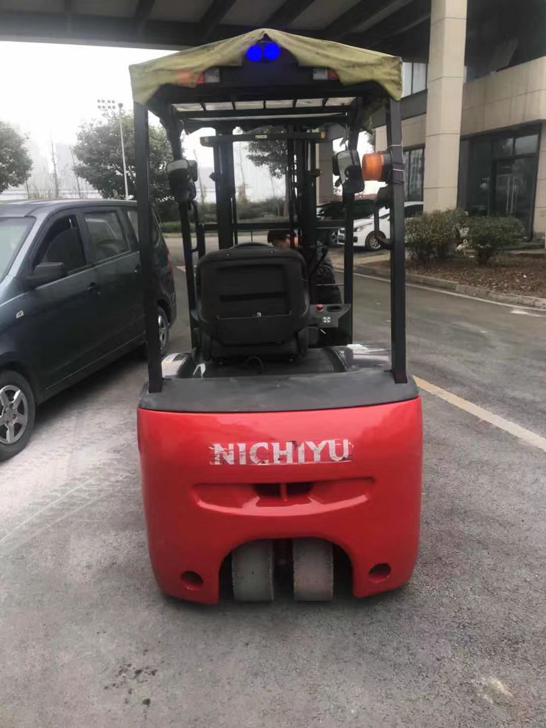江蘇淮安電動(dòng)前移式叉車租賃ETV214上海則軼實(shí)業(yè)有限公司