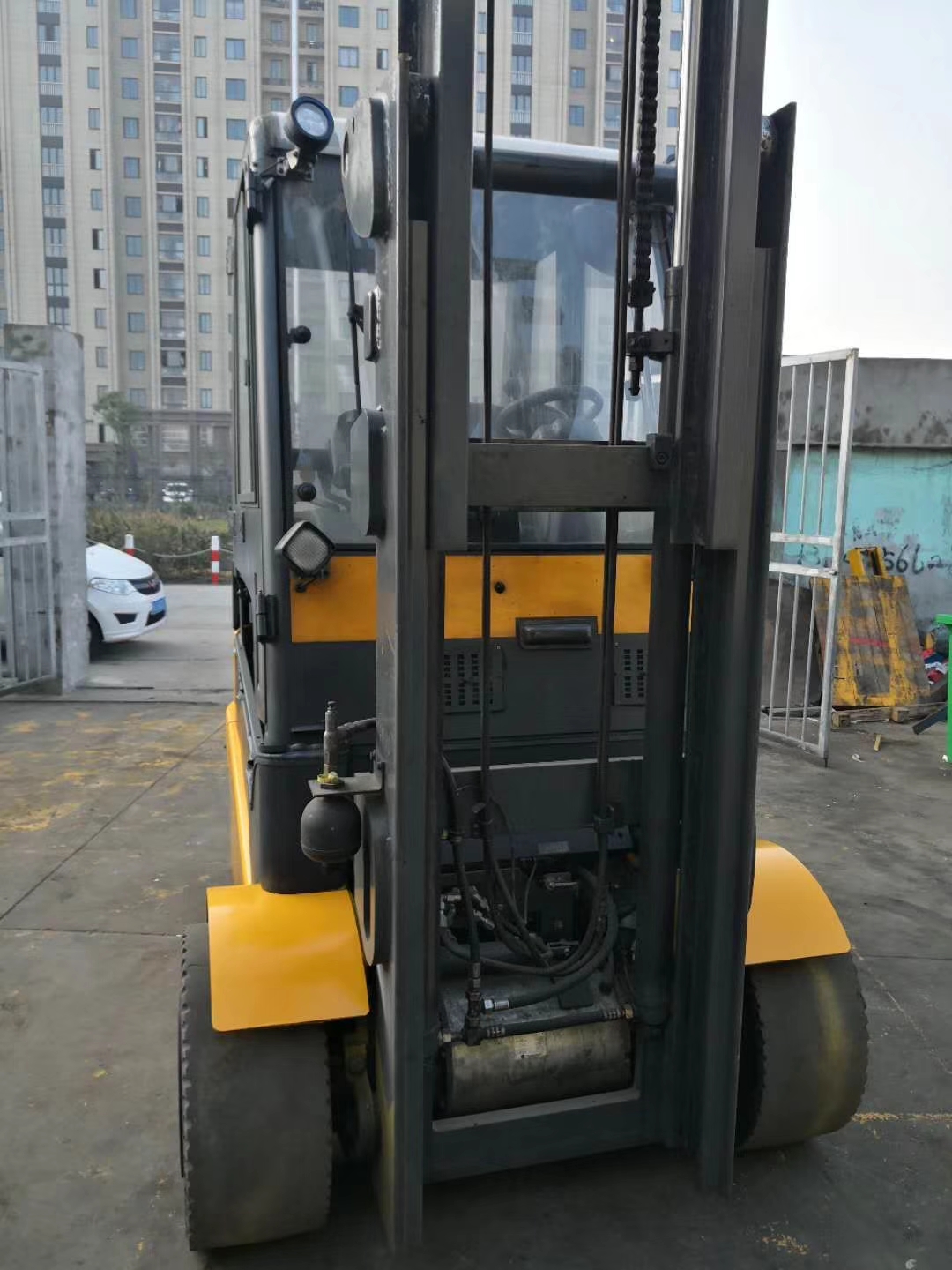 上海嘉定林德平衡重叉車出租E20上海則軼實(shí)業(yè)有限公司