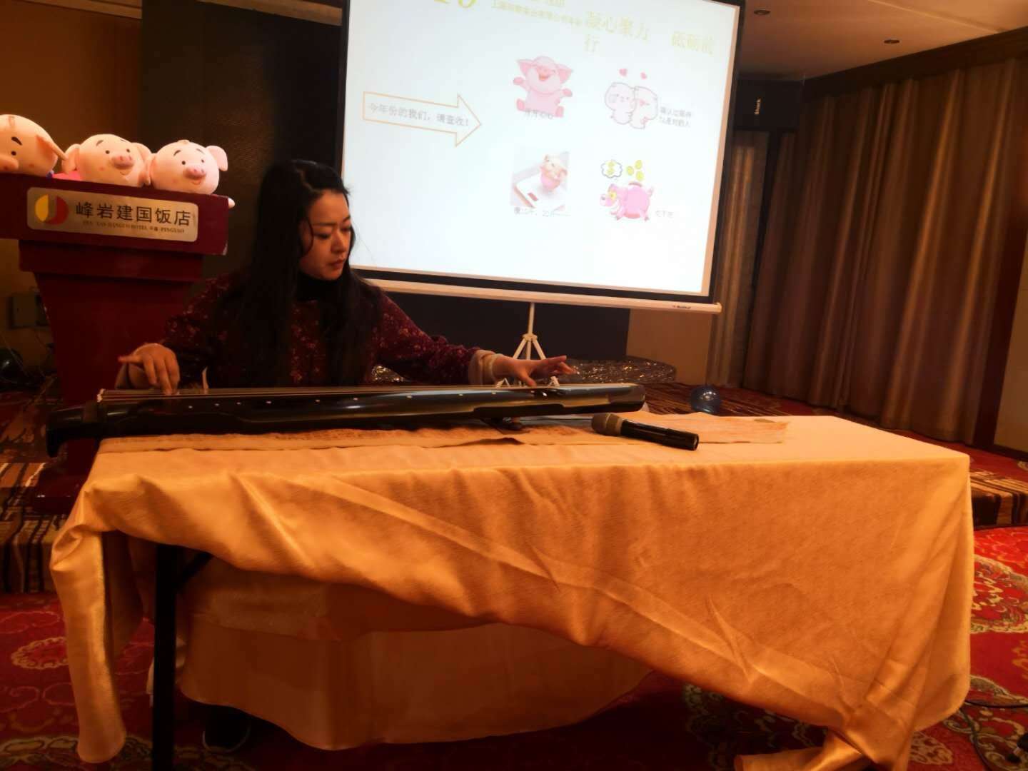江蘇淮安有名的叉車租賃上海則軼實(shí)業(yè)有限公司