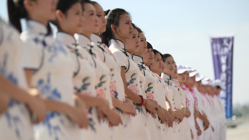 礼仪圆襟旗袍礼服直襟旗袍礼服长旗袍短旗袍夹旗袍单旗袍出租