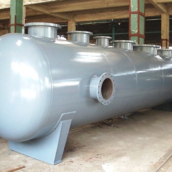 山東（集）分水器、分集水器、分汽缸設(shè)計制造