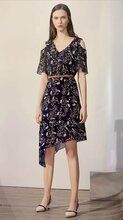 品牌折扣衣服去哪进品牌服装折扣批发依熏品牌折扣女装货源图片