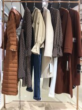 曼天雨品牌折扣女装货源剪标女装正品清仓图片