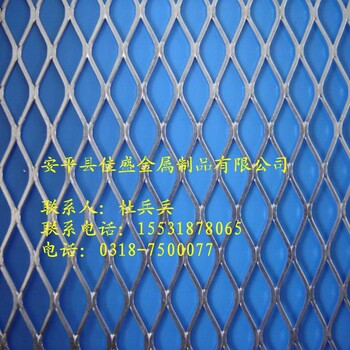 菱形網(wǎng)片踏步防護(hù)建筑工地鋼板網(wǎng)大面積防護(hù)