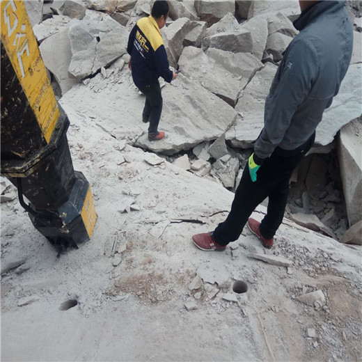 岩石开采利器劈裂棒广西贺州视频效果