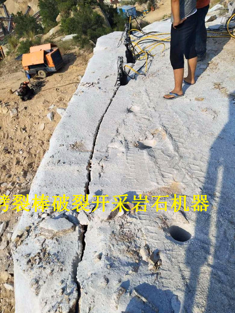 市政施工遇到石头怎么清理湖北襄阳一个班产量