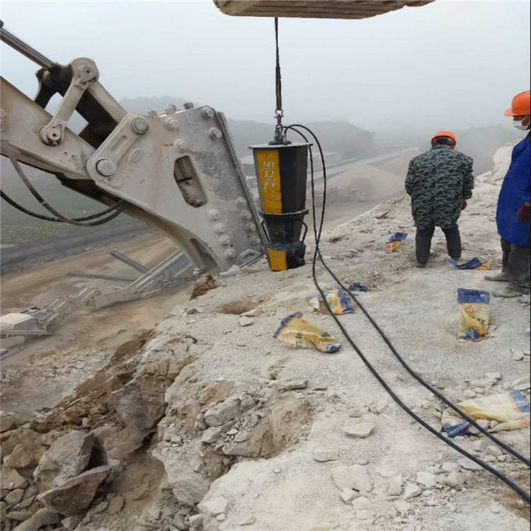 福建鼓楼区岩石机载劈裂机调试