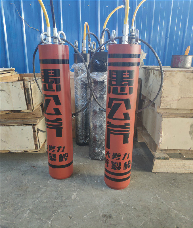 內(nèi)蒙古太仆寺旗刷石機(jī)刷出來(lái)的石頭不裂是為啥維修