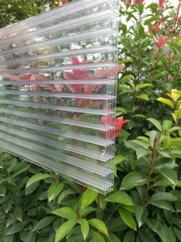 乌海花卉市场顶棚8毫米透明阳光板定制价格低质保10年