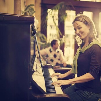 龙岗学钢琴培训略施小计让孩子零负担快乐学钢琴