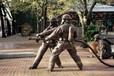 三明公园人物玻璃钢雕塑