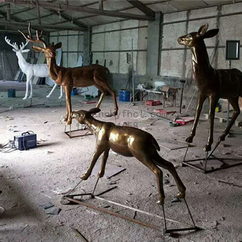 河南玻璃鋼雕塑玻璃鋼動物雕塑卡通雕塑人物雕塑廠家定制