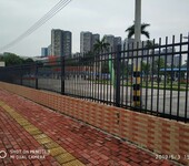 广州公共设施围栏庭院围栏墙不易剥落锌钢护栏网厂家