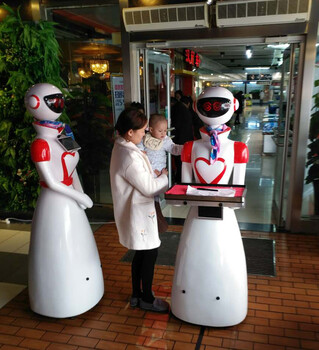餐厅机器人送餐传菜送菜迎宾智能人机对话餐饮行业机器人服务员