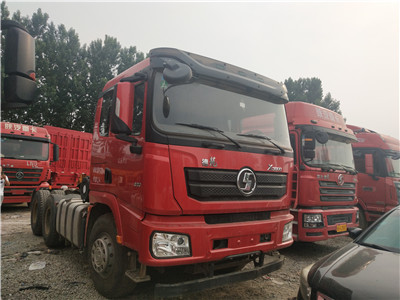 濠江区出售二手德龙牵引车 国四排放 双驱轻体可分期