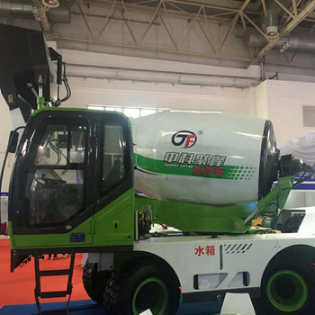 新疆和田2.6方自动装载式搅拌运输车混凝土上料机