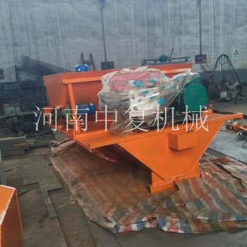 水利U型槽成型機(jī)，現(xiàn)澆式U型槽成型機(jī)