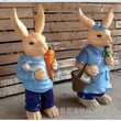 艺染林厂家定制玻璃钢卡通动物雕塑卡通兔子雕塑图片