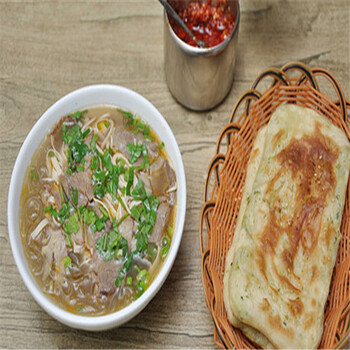 淮南牛肉汤的制作方法，淮南牛肉汤的技术培训，我想学习牛肉汤，淮南牛肉汤怎么做，上海新鸿斌小吃