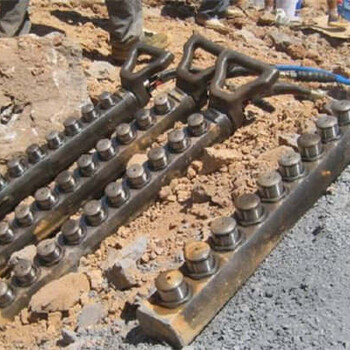 安徽亳州分裂泵风化石新式代替爆破开山法