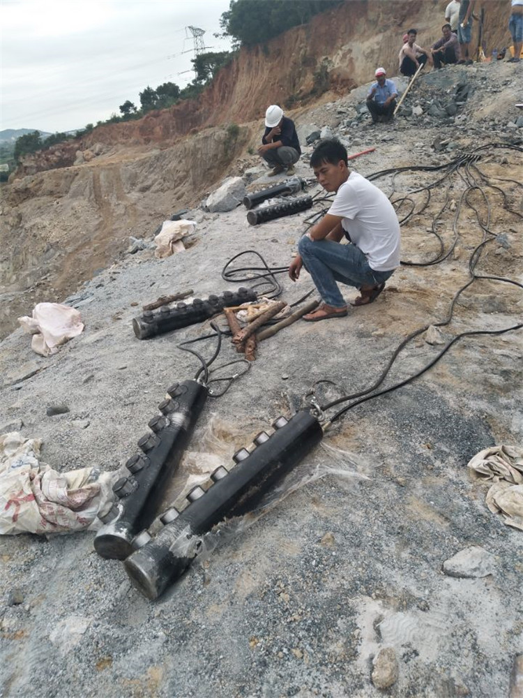 建设工程(挖掘,地铁遂道挖掘,人工河道挖掘,人工河流,岩石沟渠挖掘等)