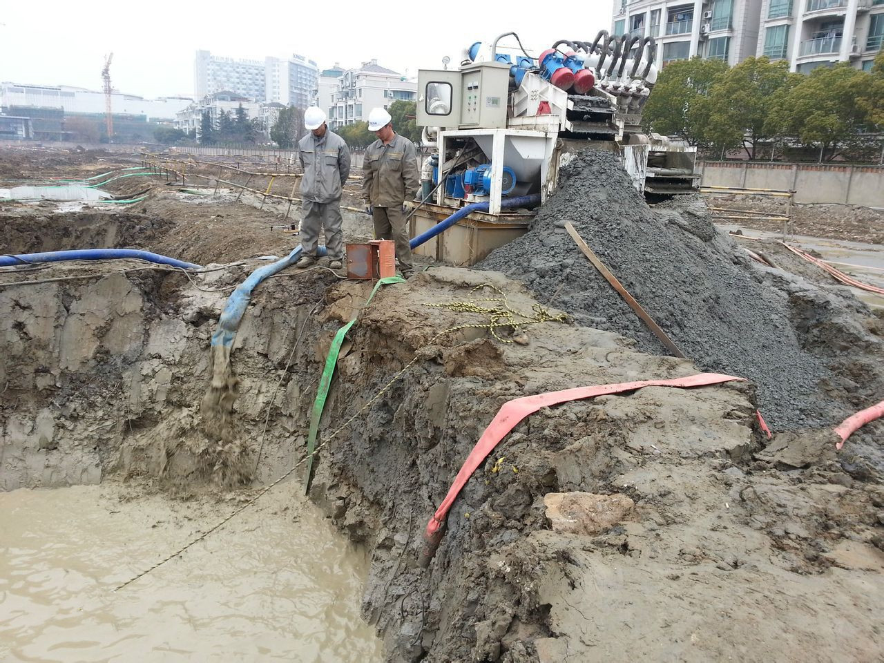环保：潮州阜新泥浆分离设备带式污泥处理设备