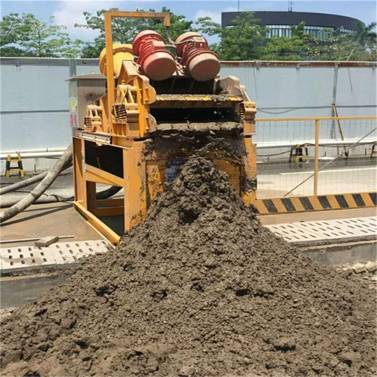 沙坪坝区桩基处理现场案例污泥带式压滤机