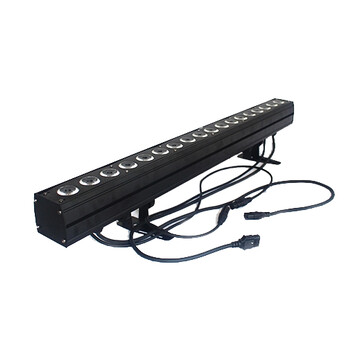 LED18個10W跑馬洗墻燈